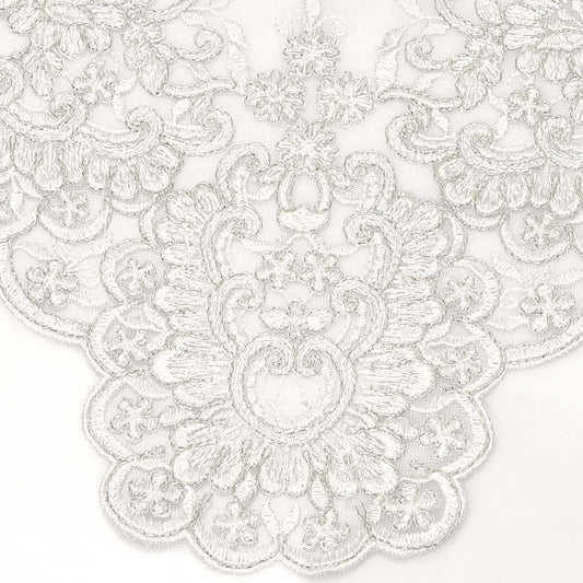 Centrini rettangolari da 30 - 60 - 90 e 120 centimetri per la sala da pranzo di colore avorio con pizzo ricamato filo argento - Eloise