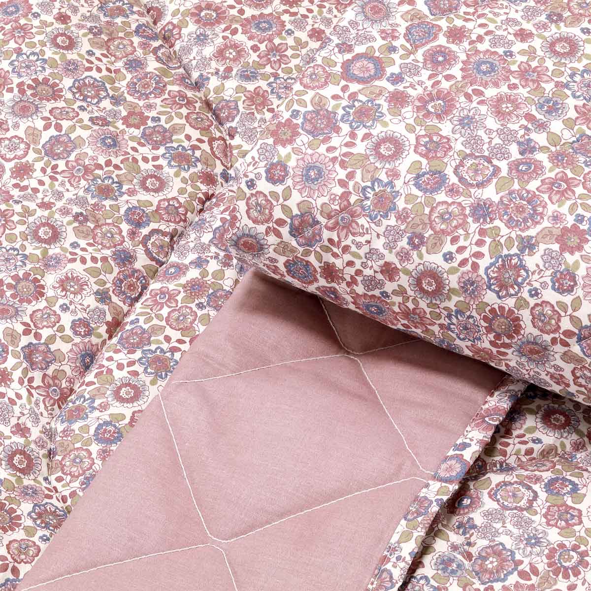 Coordinato letto moderno con fiorellini rosa antico - Marianna