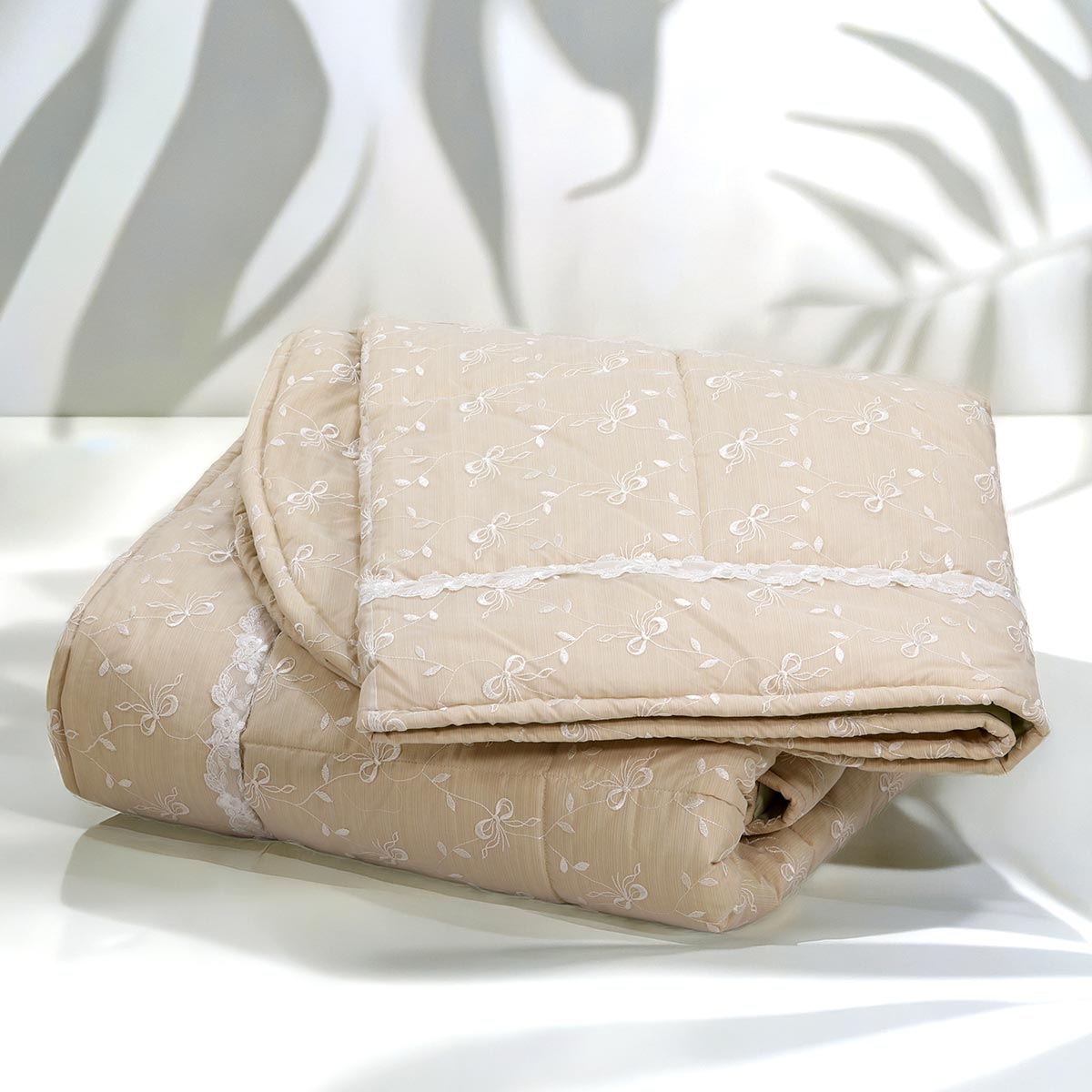 Piumone letto beige ricamato - EL148