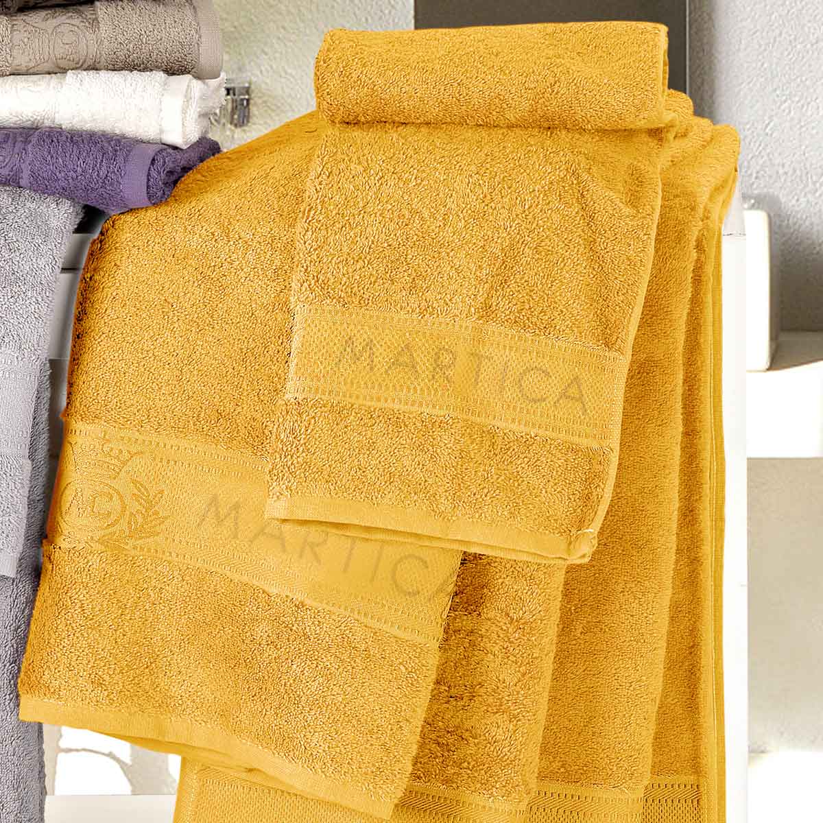 Coppia asciugamani da bagno in spugna di colore giallo