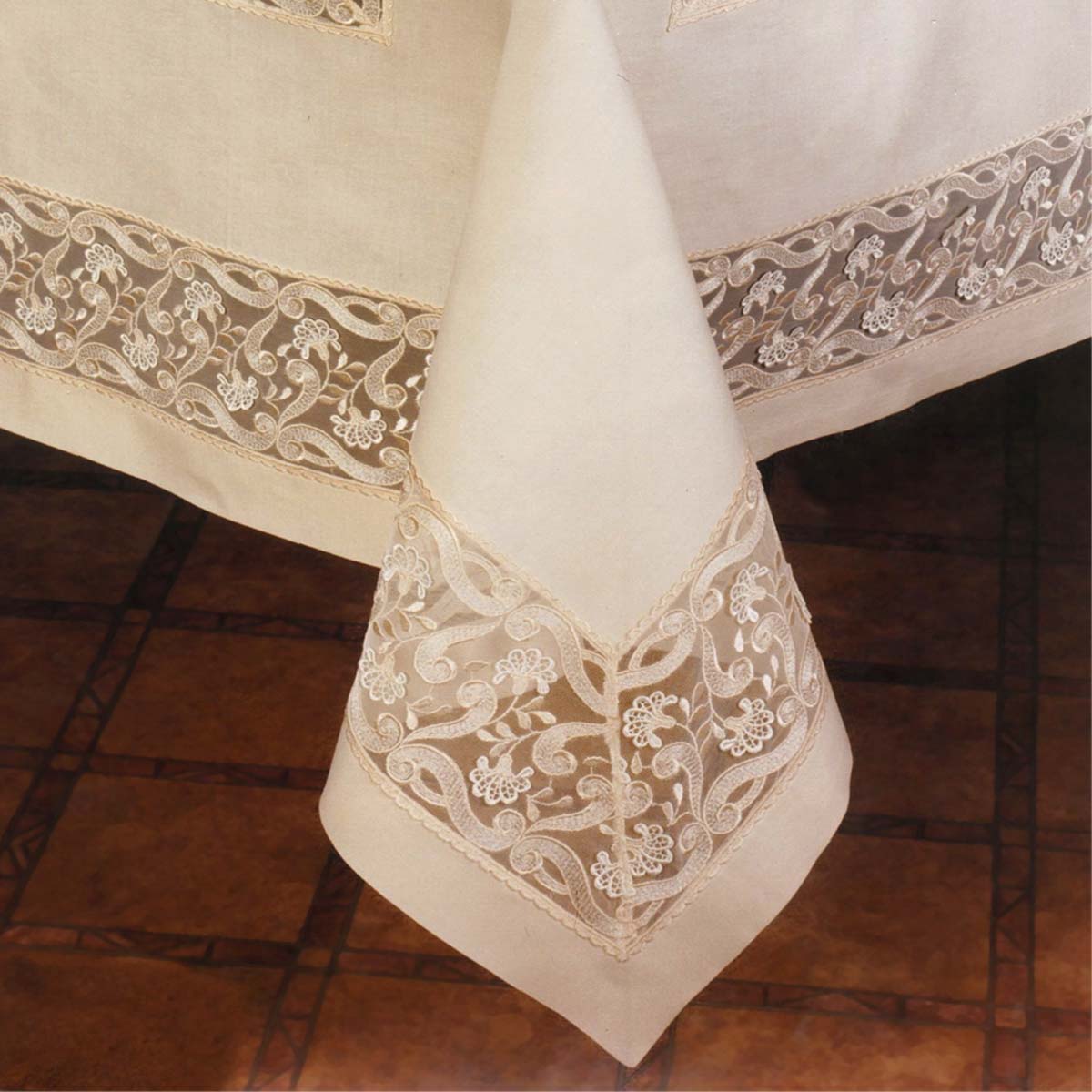 Servizio tavola in puro lino artigianale con pizzo ricamato su tulle - Diletta