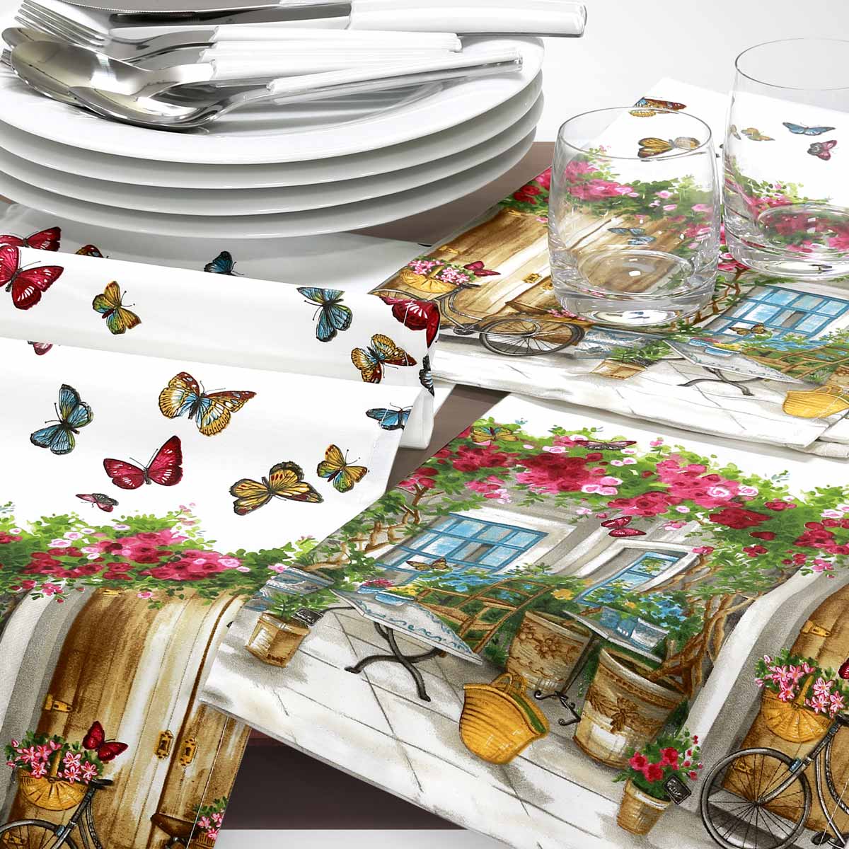 Set strofinacci cucina con fantasia farfalle in puro cotone