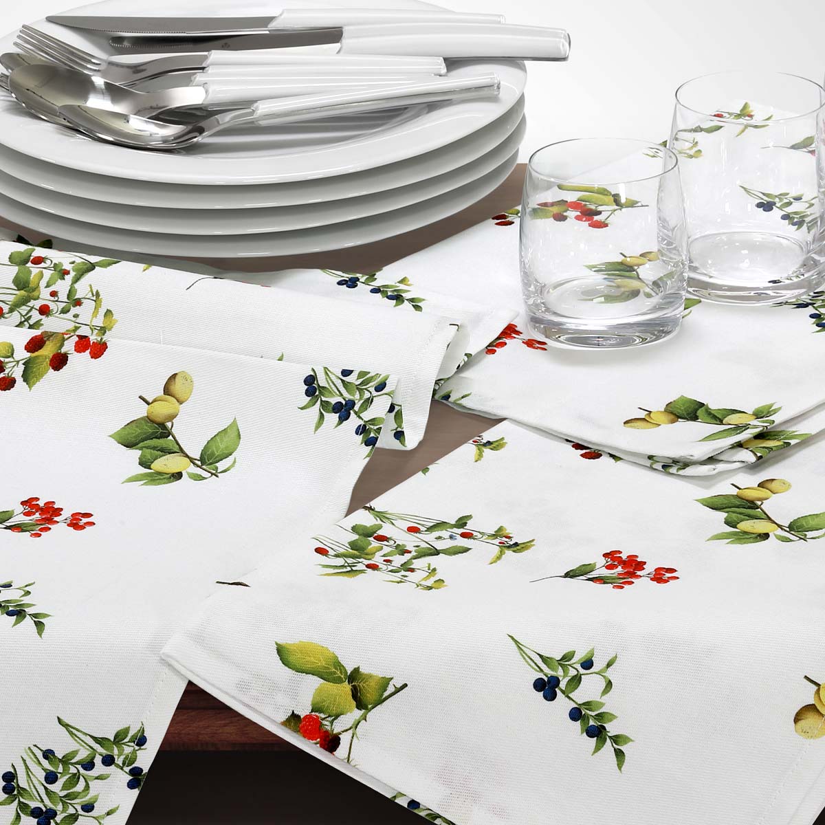 Set strofinacci cucina con fantasia frutti rossi in puro cotone