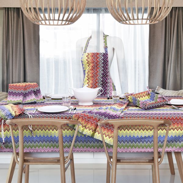 Set tovaglie moderne con fantasia multicolore in puro cotone