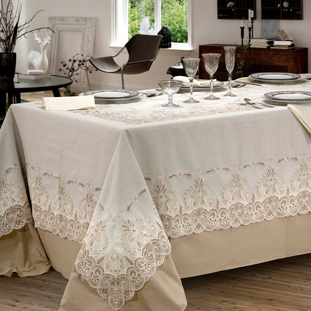 Tovaglia ricamata a mano sfilato siciliano puro lino 12 posti 158x252 cm Tovaglia ricamata a mano sfilato siciliano puro lino 12 posti 158x252 cm