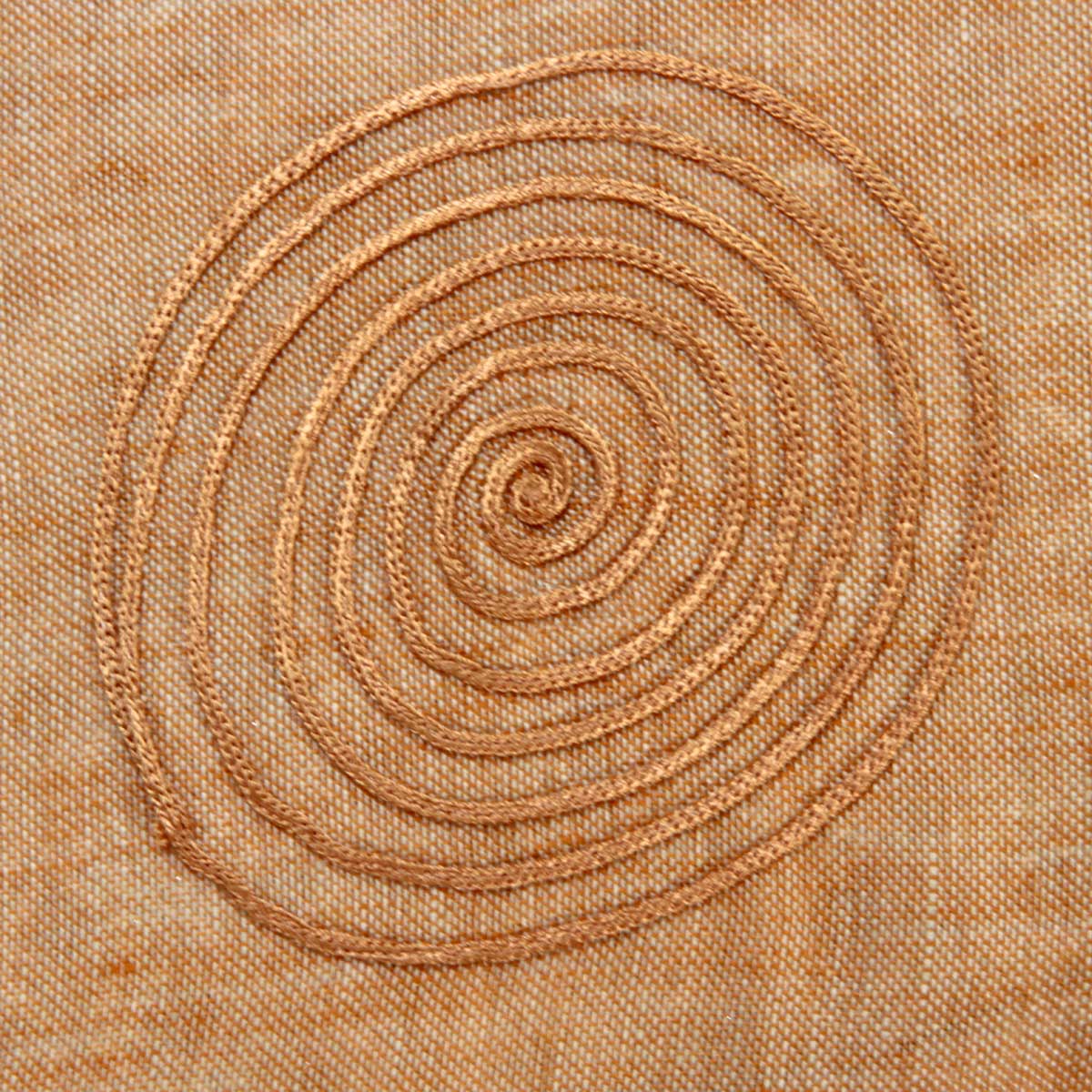 Trapunta di colore arancio moderno ricamata - EL121