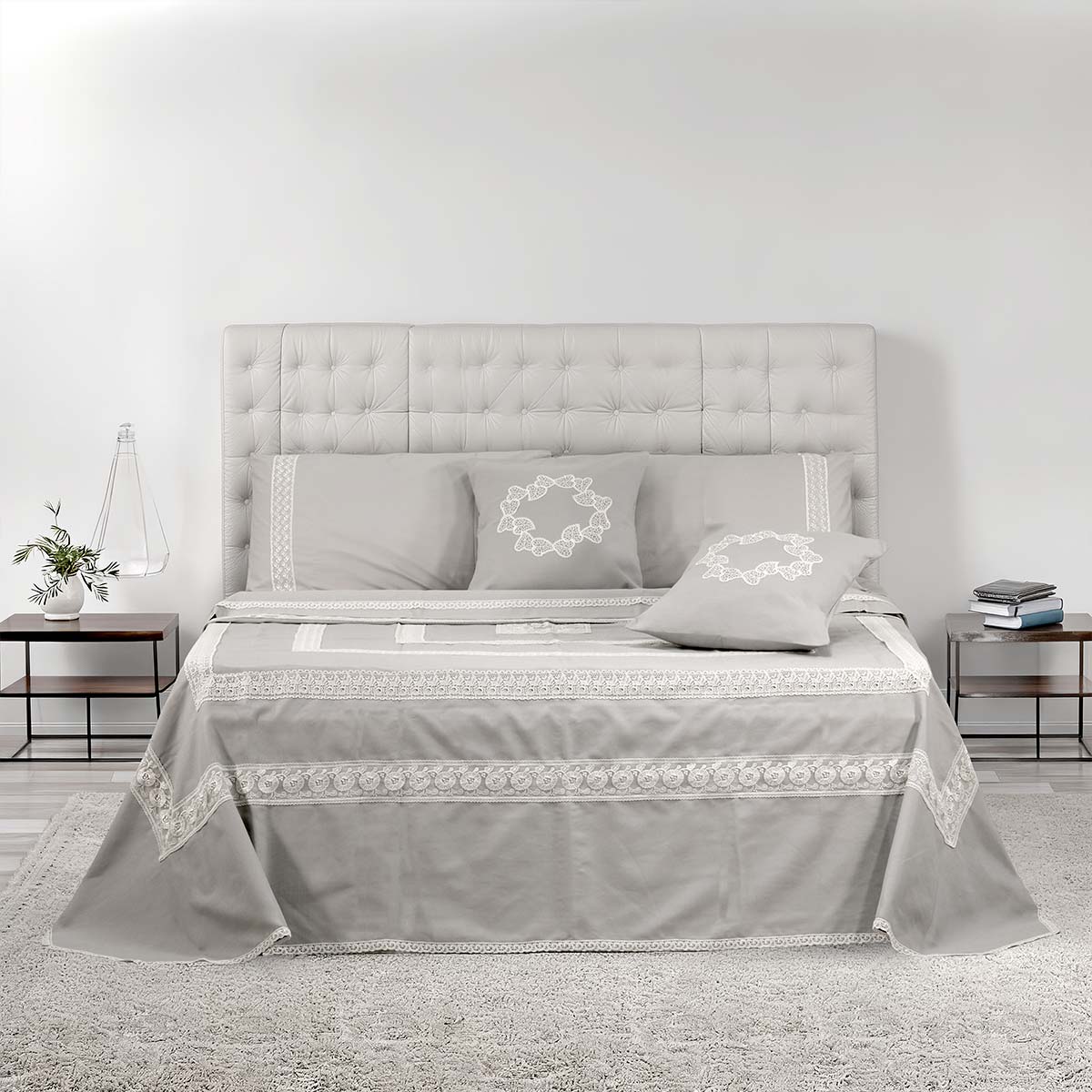 Composè letto grigio stile contemporaneo con pizzo italiano sul piano letto - Aura Optical
