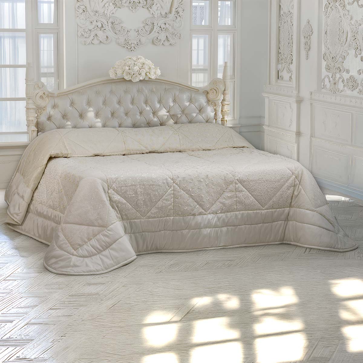 Elegante piumone letto matrimoniale di colore avorio con pizzo - EL145