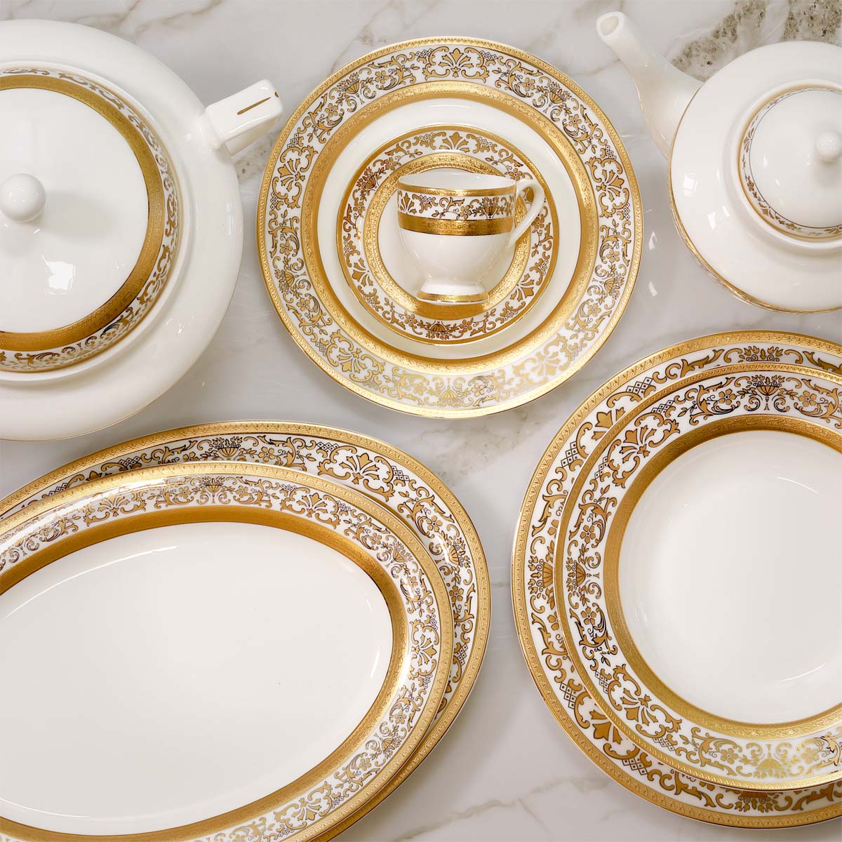 Servizio piatti stile barocco in oro inciso fine bone china - Prestige
