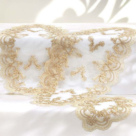 Set centrini per la sala da pranzo in tulle ricamato filo lurex oro dalla forma ovale stile classico - Dorotea