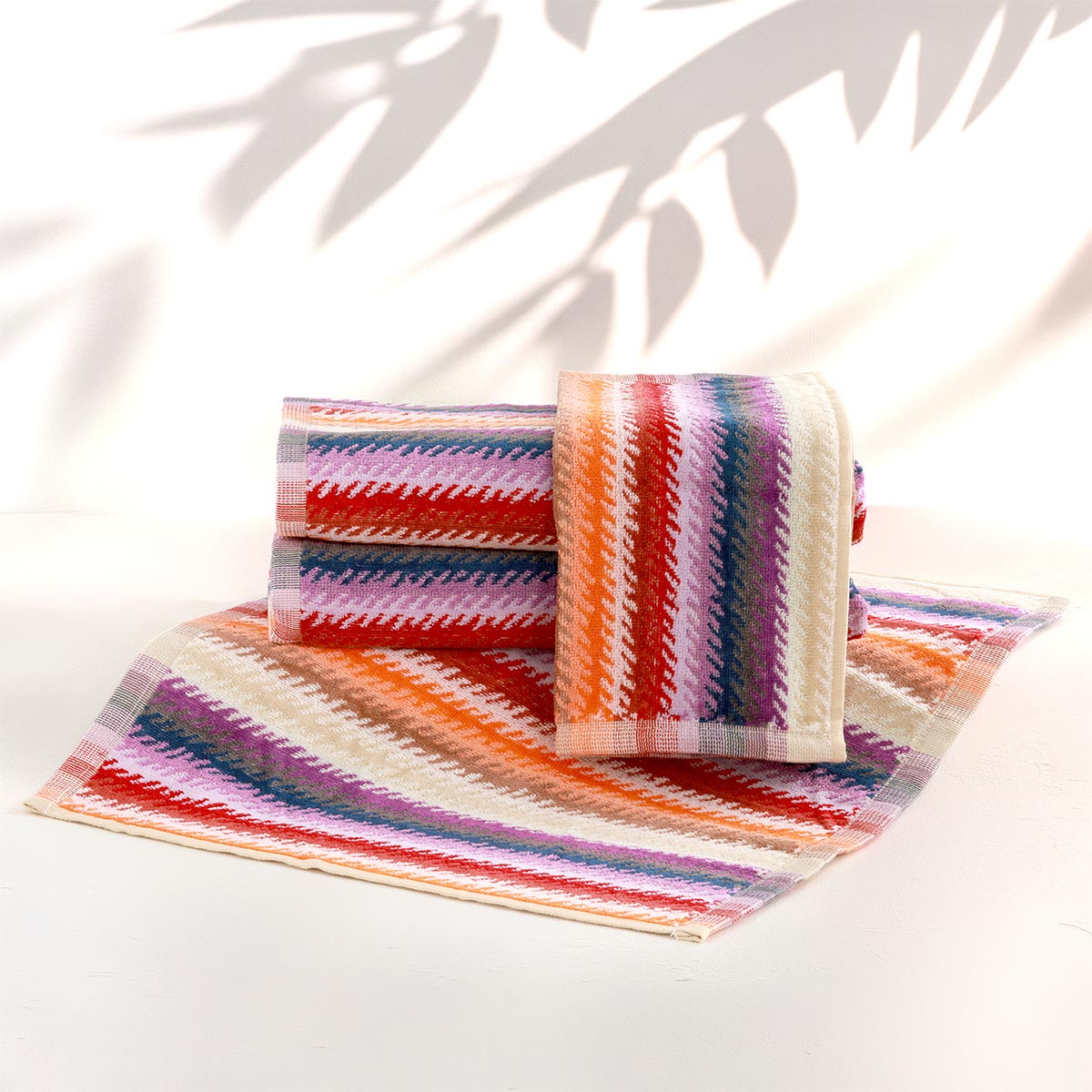 Set 2 coppie asciugamani in morbida spugna di puro cotone colorata con fantasia beige