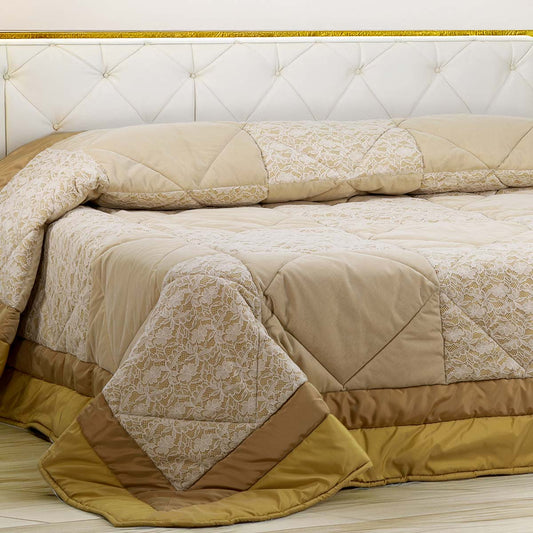 Trapunta letto matrimoniale in tessuto taffeta oro con pizzo - EL149