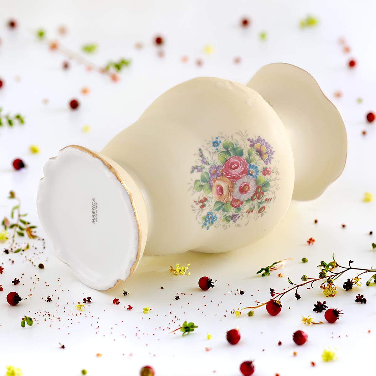 Vaso portafiori piccolo dallo stile classico con decoro a fiori in oro - Diana