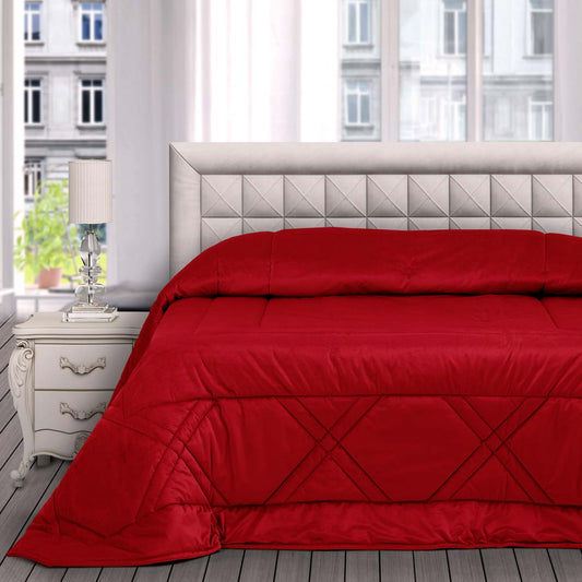 Trapunta invernale moderna in velluto di colore rosso con ricamo geometrico a Rombi